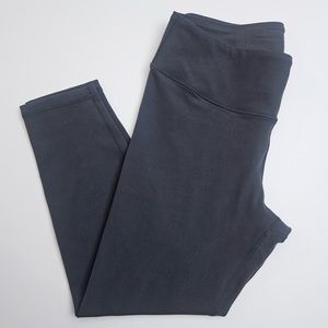 Dharma Bums Airbrush Lite Balance 7/8 Legging, Charcoal, Size 12, Like New!